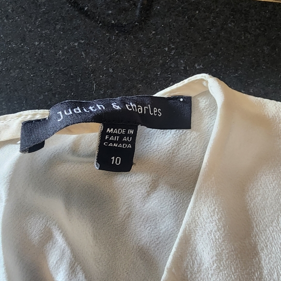 Judith & Charles sleeveless blouse - Picture 2 of 3